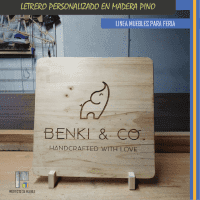 Letrero de madera pino personalizado en Perú